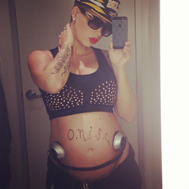 Amber Rose In Bed Naked In New Pregnant Baby Bump Instagram Pictures