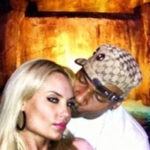 Picture of Rapper AP.9 in Vegas Photos kissing Ice-T wife Coco